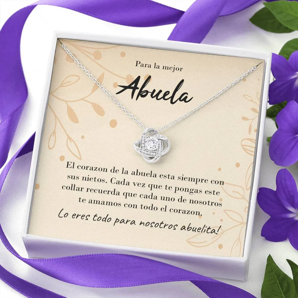 Abuela Knot Necklace