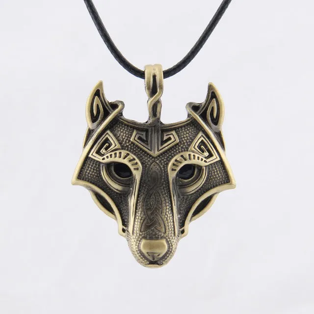 Beautiful Wolf Head Necklace