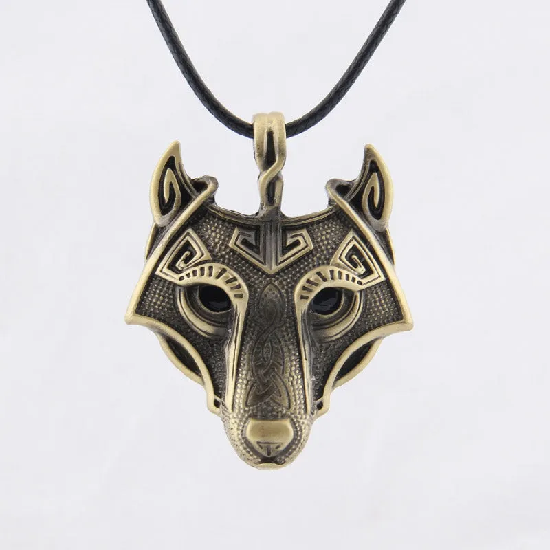 Beautiful Wolf Head Necklace