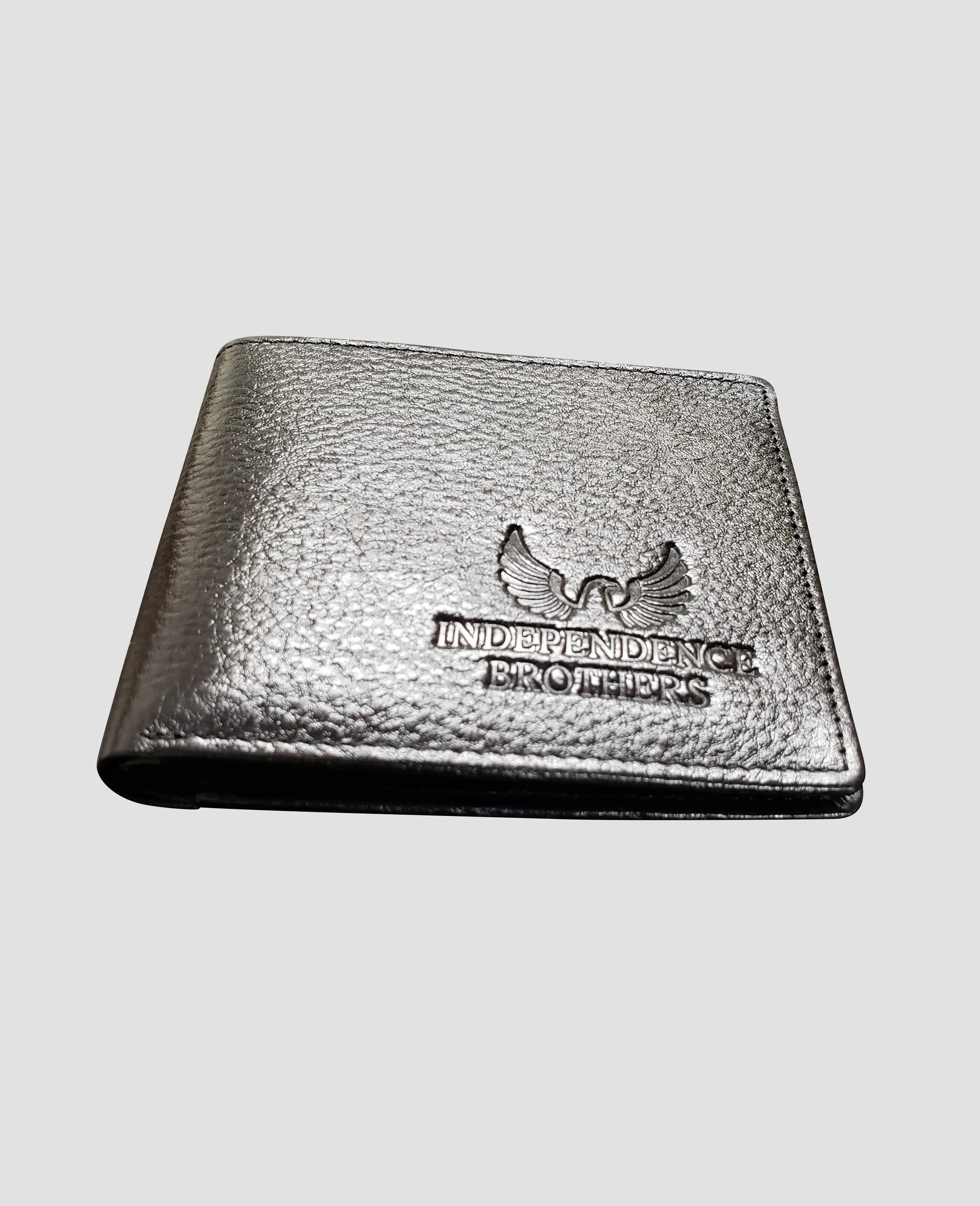 Bi-fold Slim Leather Wallet