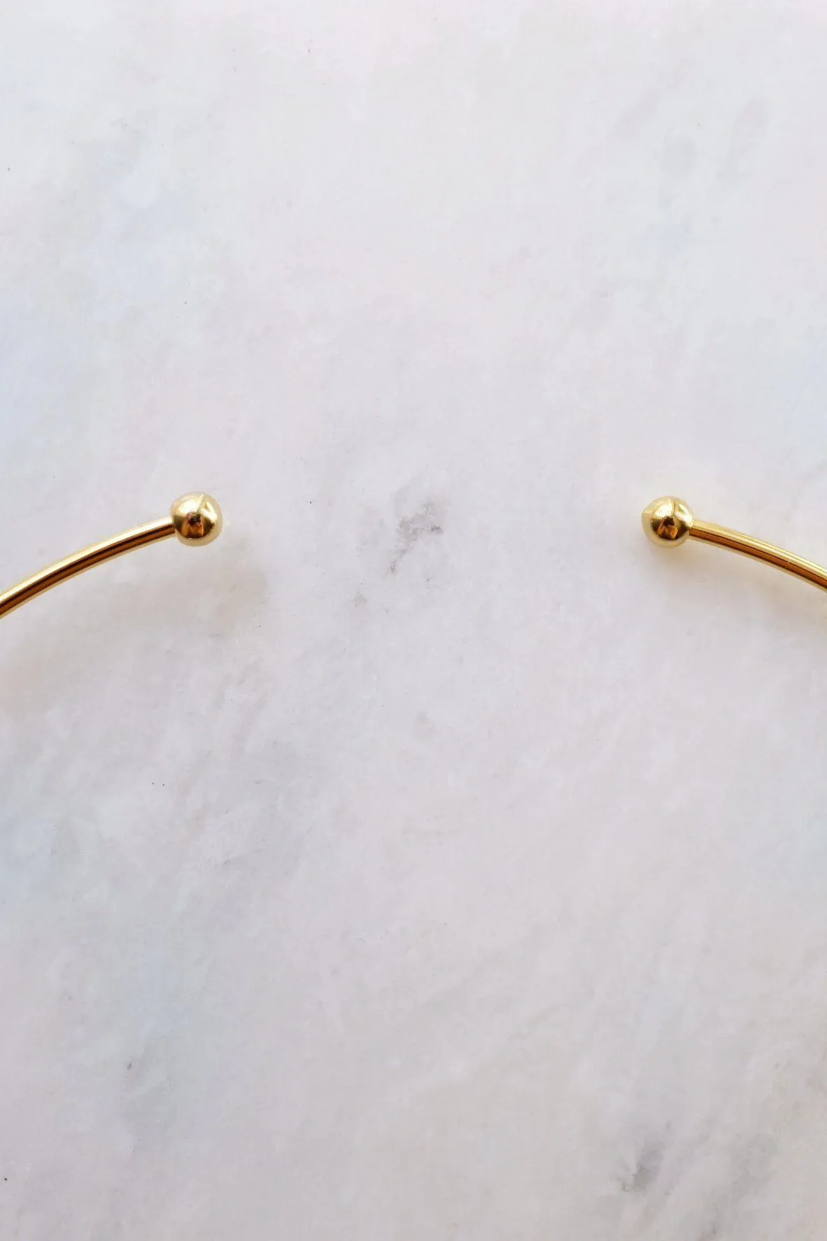 Con Dao 16K Gold Plated Geometric Buffalo Horn Choker Necklace