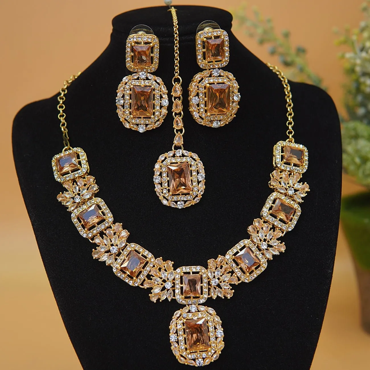 Cubic & Zirconia Golden Imperial Necklace Set