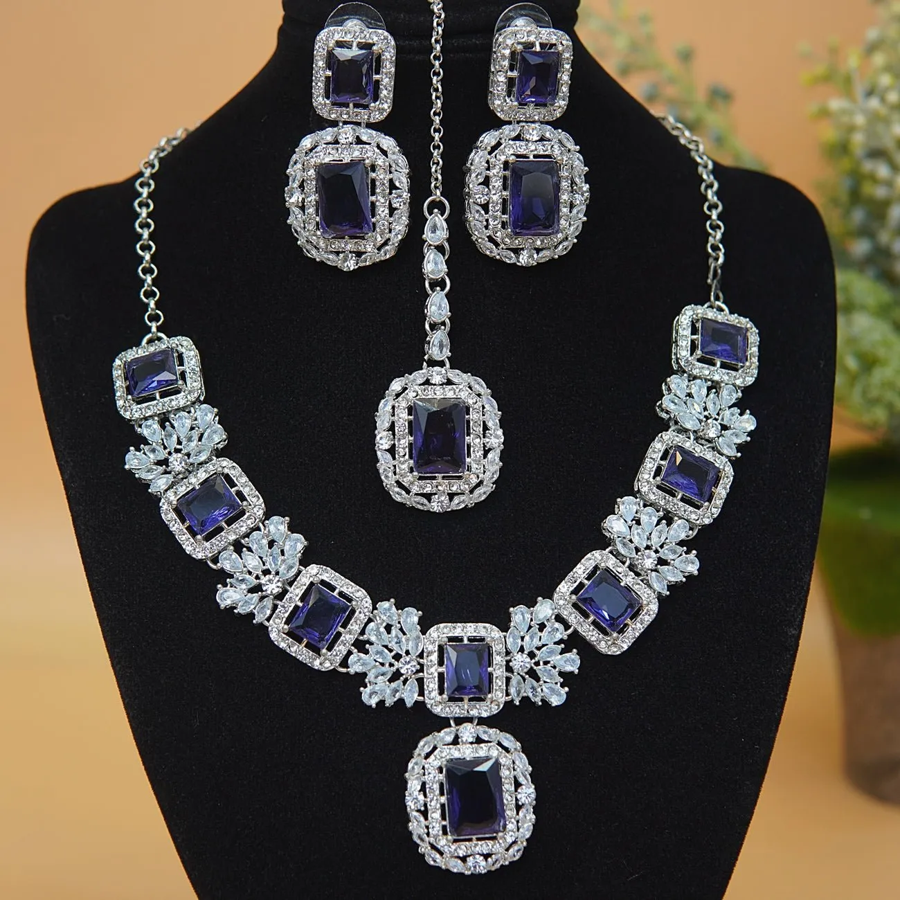 Cubic & Zirconia Silver Imperial Necklace Set