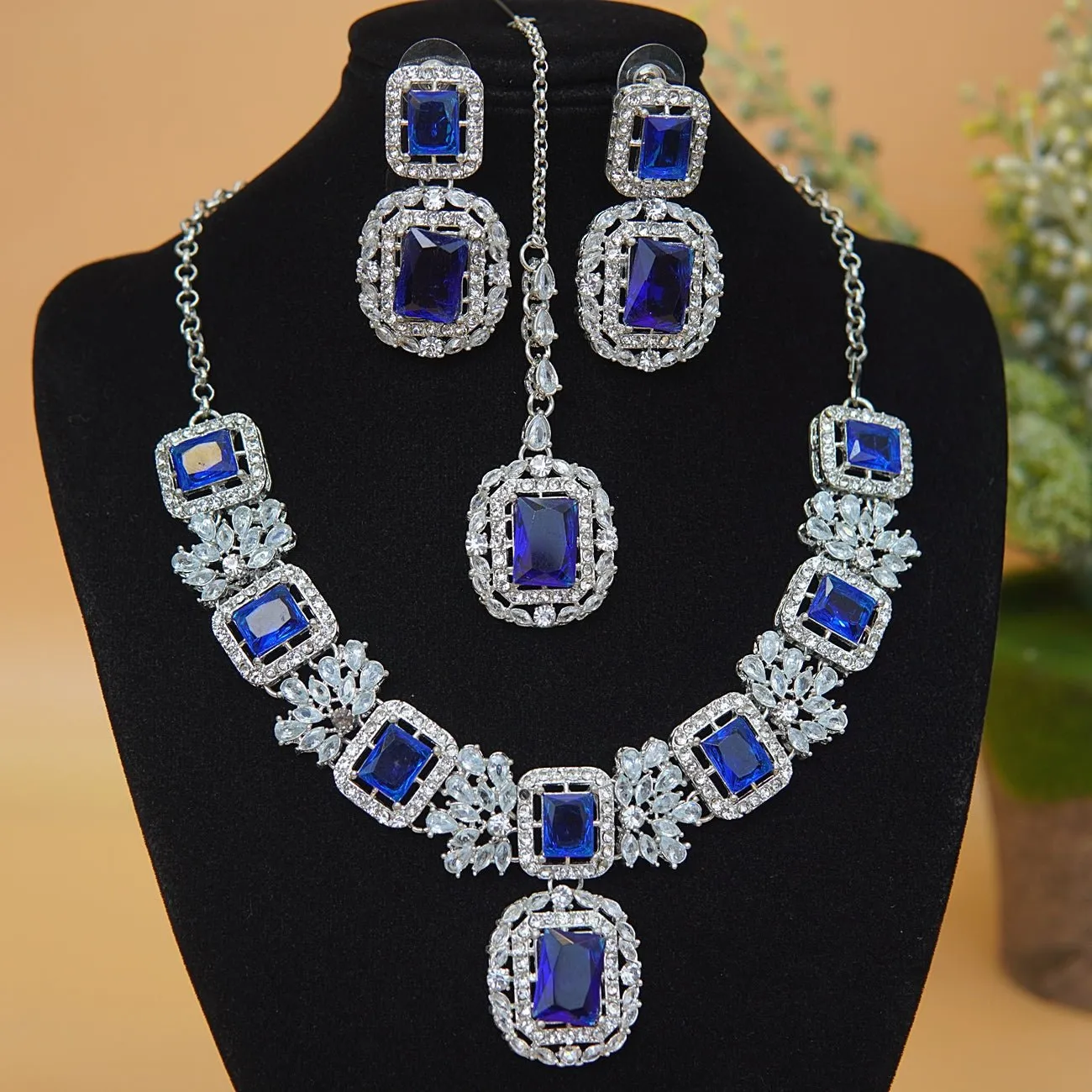 Cubic & Zirconia Silver Imperial Necklace Set