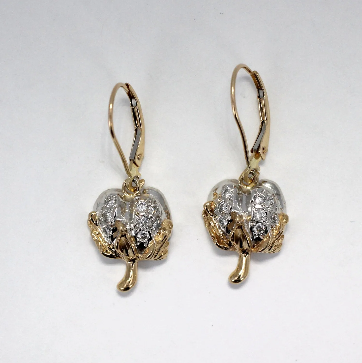 Diamond Cotton Boll Dangle Earrings with three-dimensional bolls
