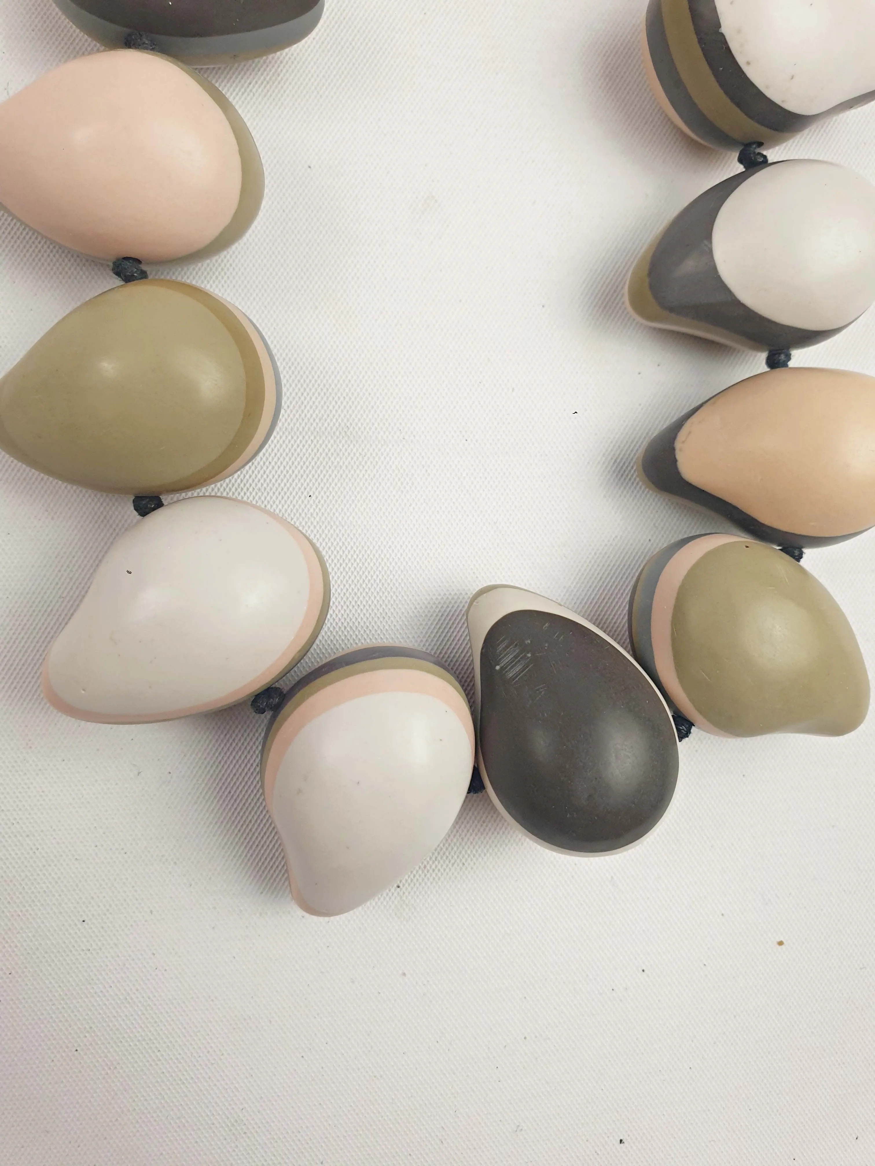 Elk chunky resin necklace