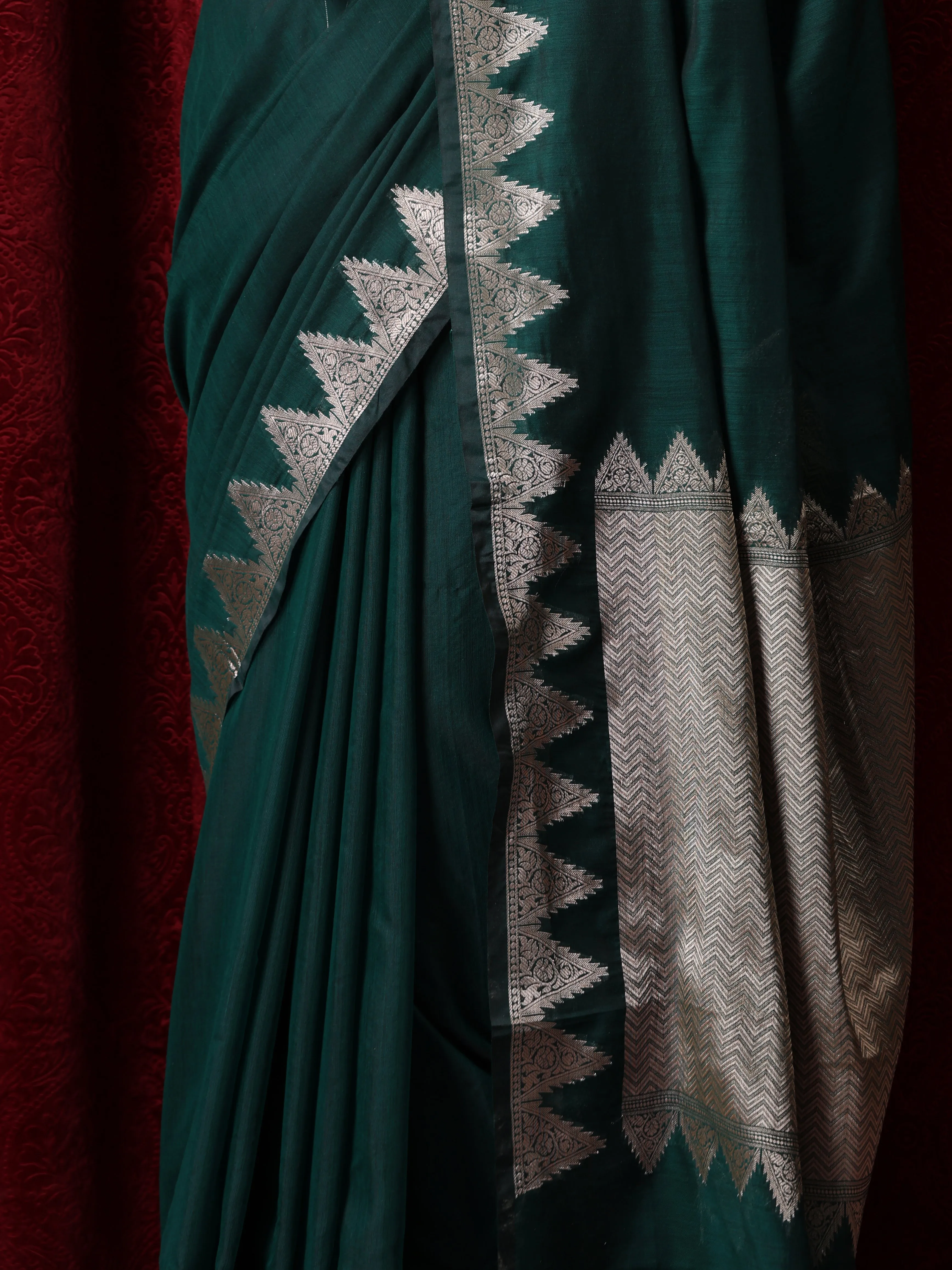 Emerald Temple Pure Silk Saree with Blouse Fabric