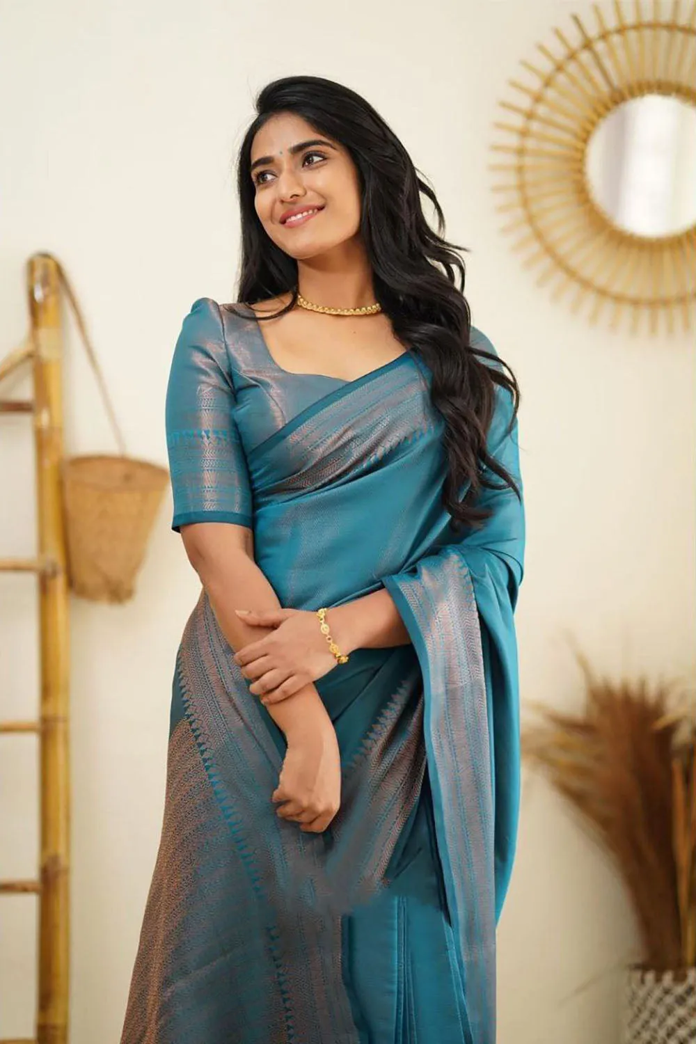 Firoji Soft Silk Saree With Zari Weaving Work