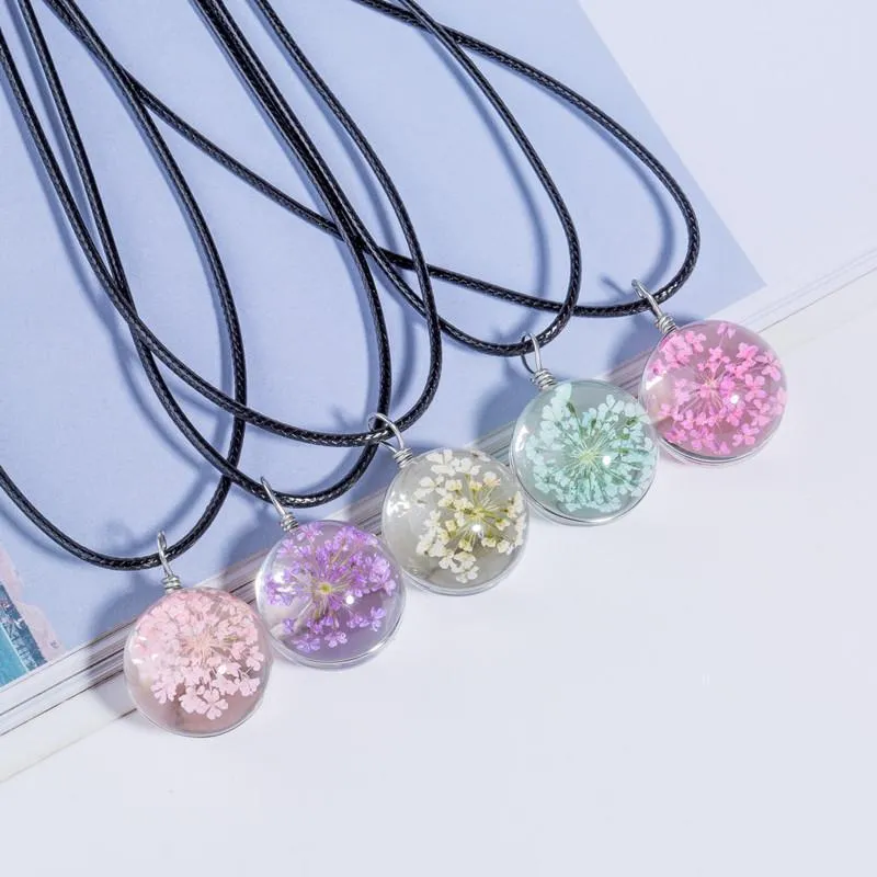 Flower Necklace | Leather Necklace