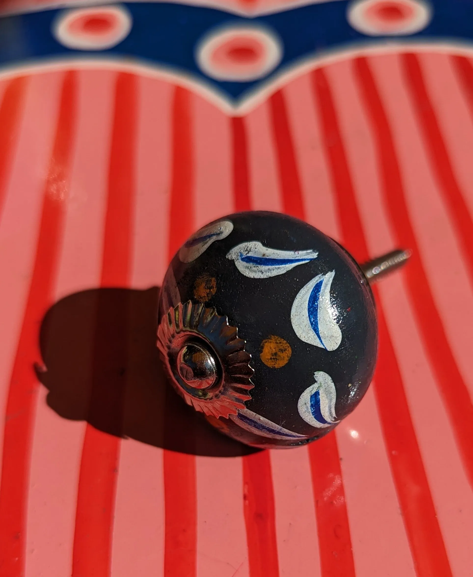 Folky knobs!