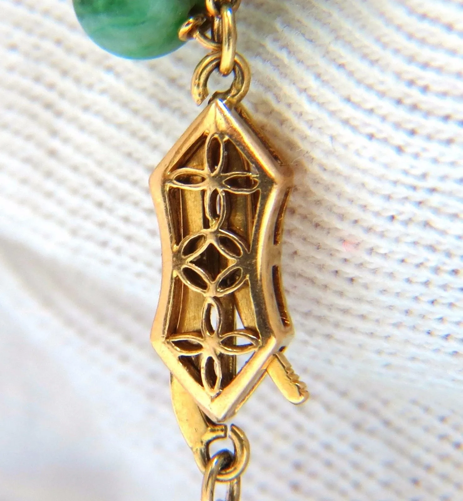 GIA NATURAL 210CT JADE BEAD NECKLACE & NO ENHANCEMENTS