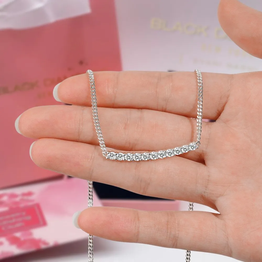 Gorgeous Round Cut Diamond Pendant Necklace