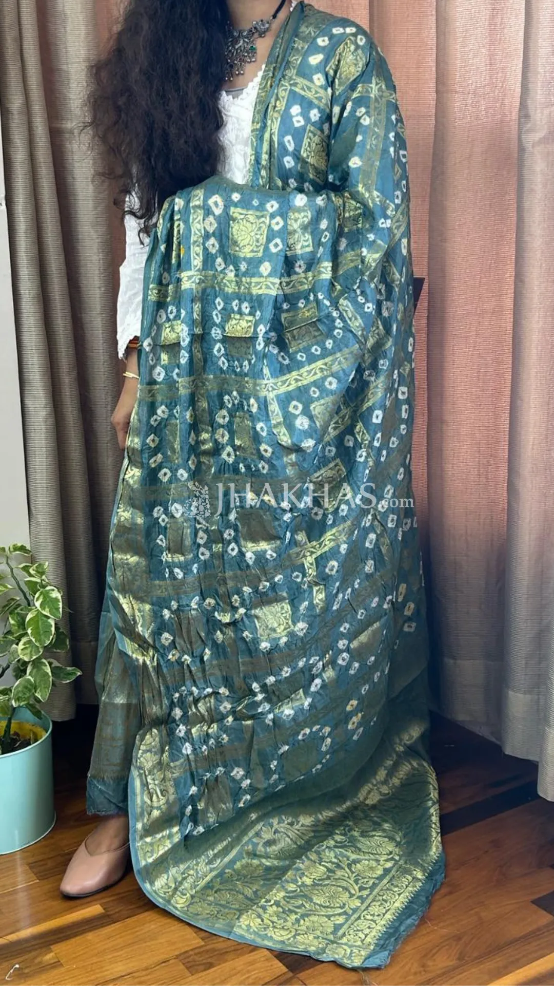 Green Bandhej Banarasi Gharchola Soft Silk Dupatta