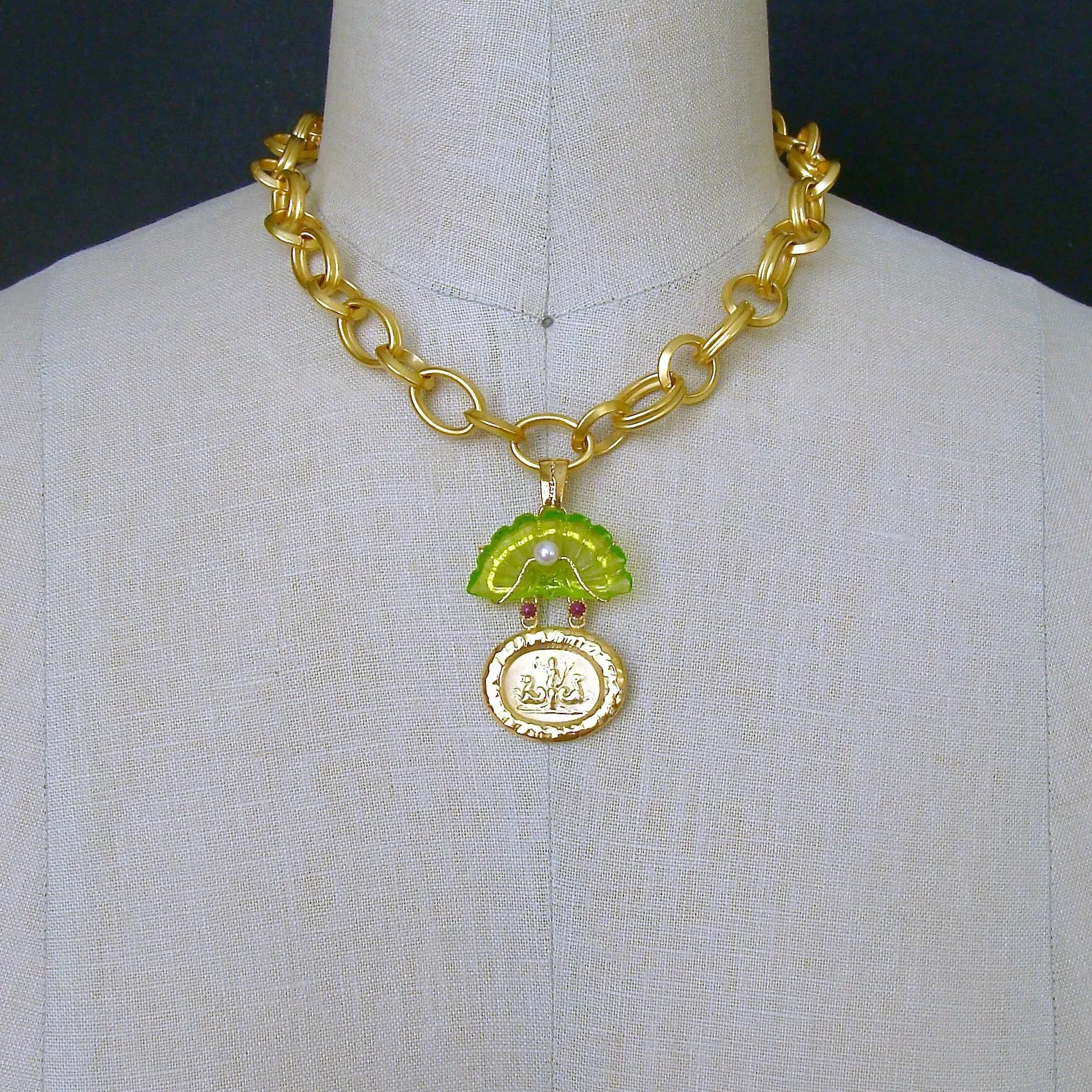 Intaglio Peridot Green Venetian Glass Shell Rubies Pearls Pendant Necklace - Irvina Necklace