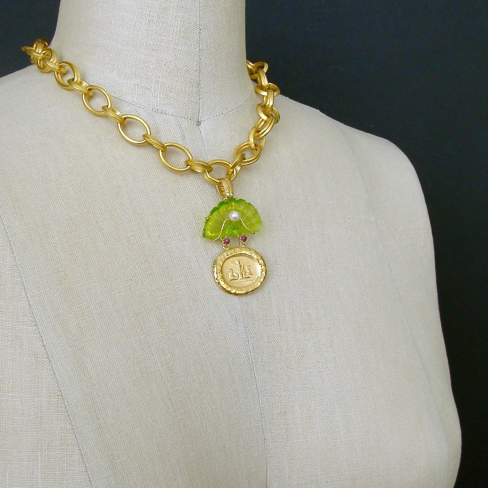 Intaglio Peridot Green Venetian Glass Shell Rubies Pearls Pendant Necklace - Irvina Necklace
