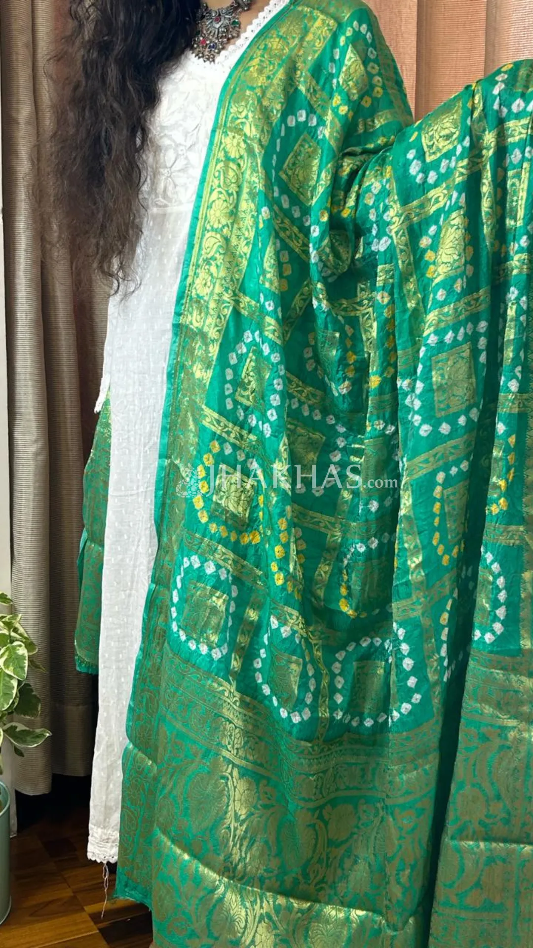 Leaf Green Banarasi Gharchola Soft Silk Dupatta