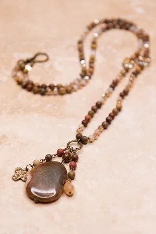Maple Stone pendant necklace *