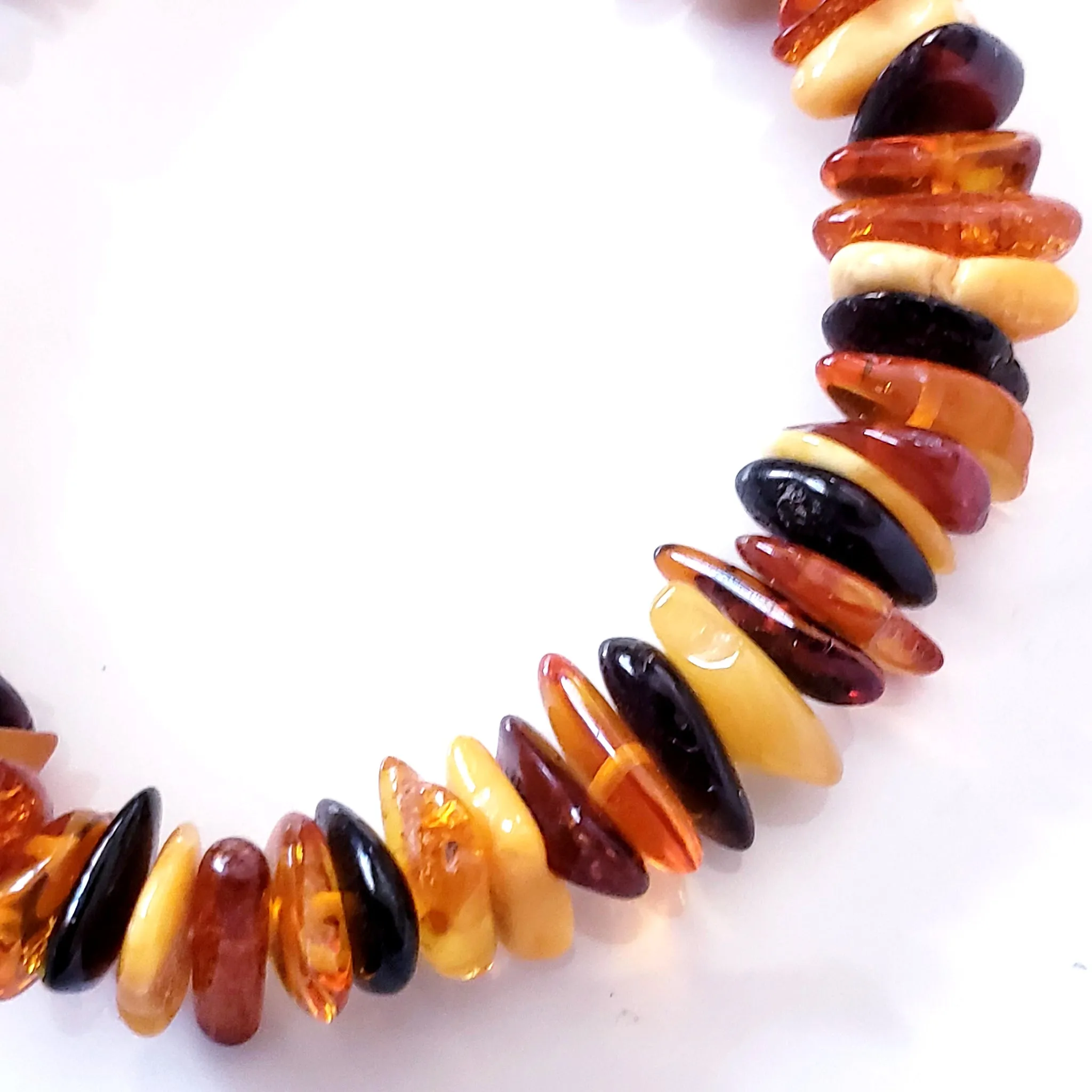 Multicolor Amber Chips Style Bracelet for Men and Women