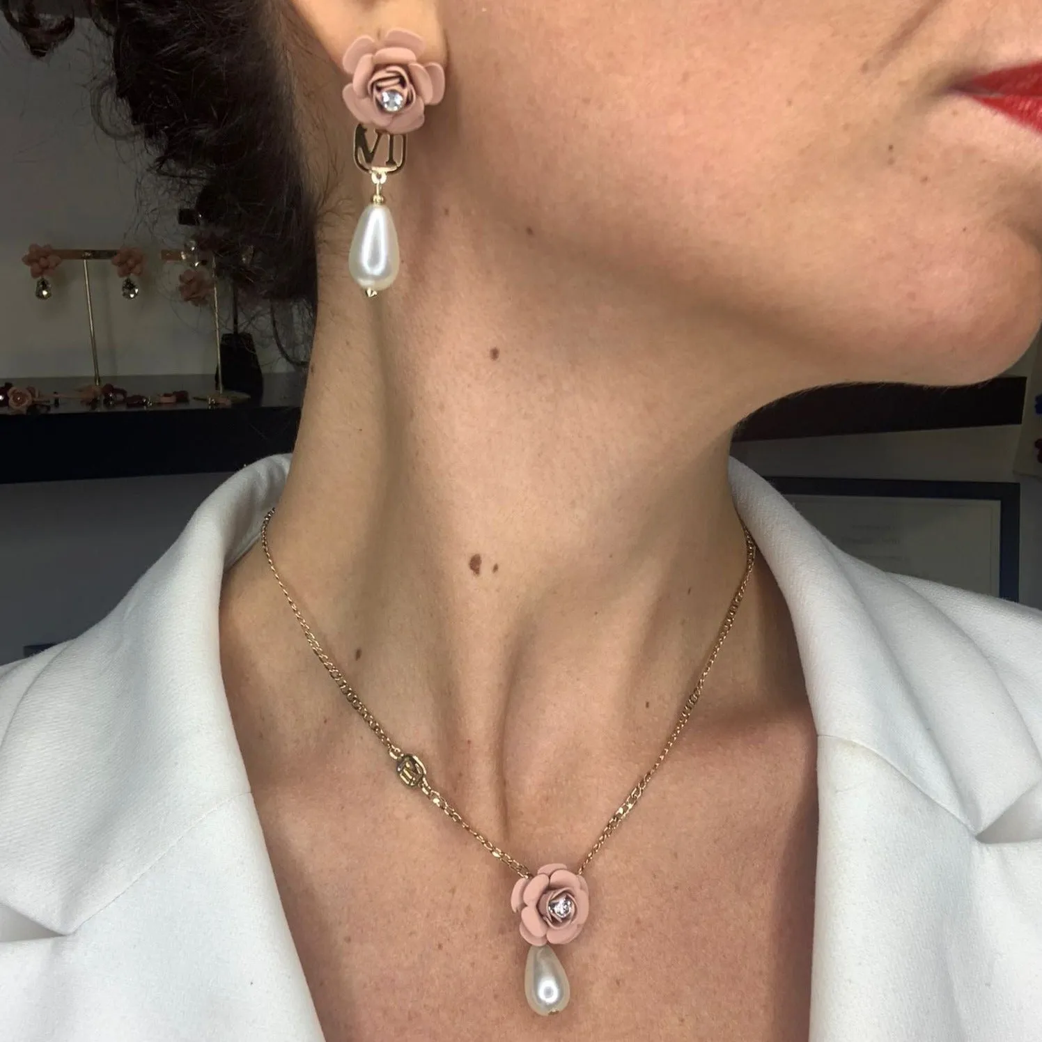Murano Pink Sunset Camellia Necklace with Pearl Drop Charm - Silk Effect