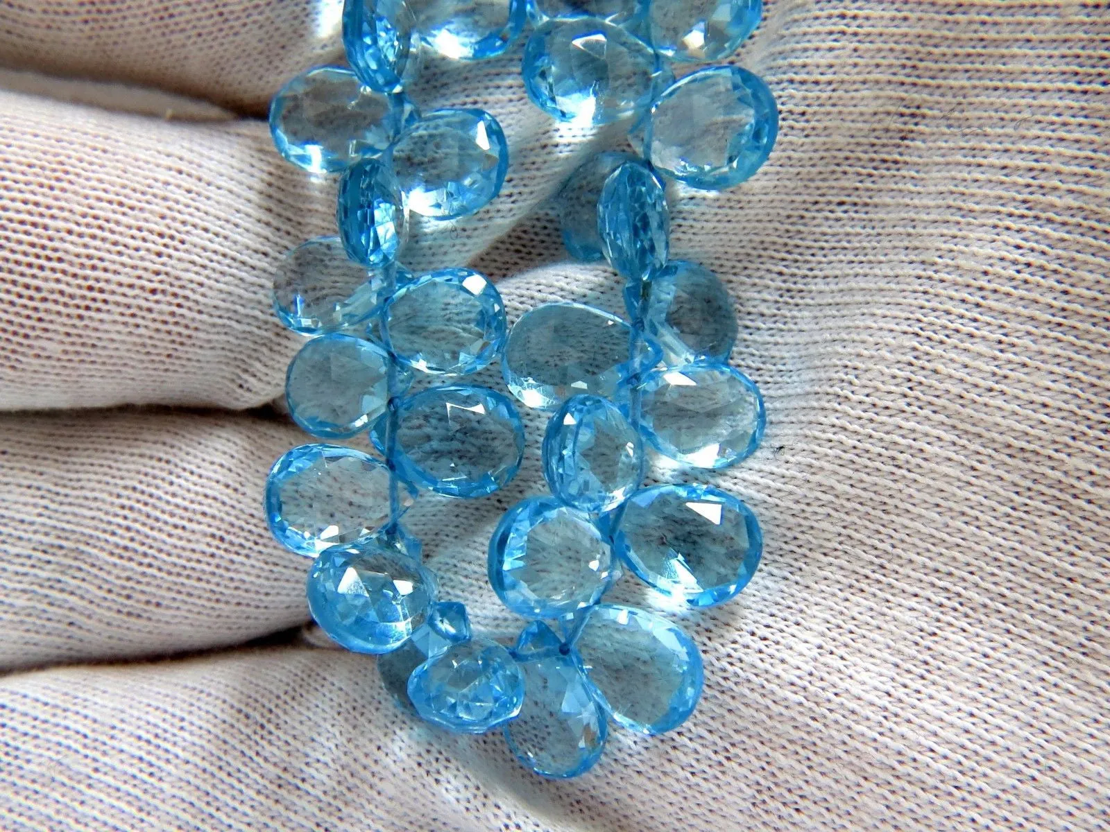 NATURAL 260CT. BLUE TOPAZ & SAPPHIRE DIAMOND NECKLACE 14KT