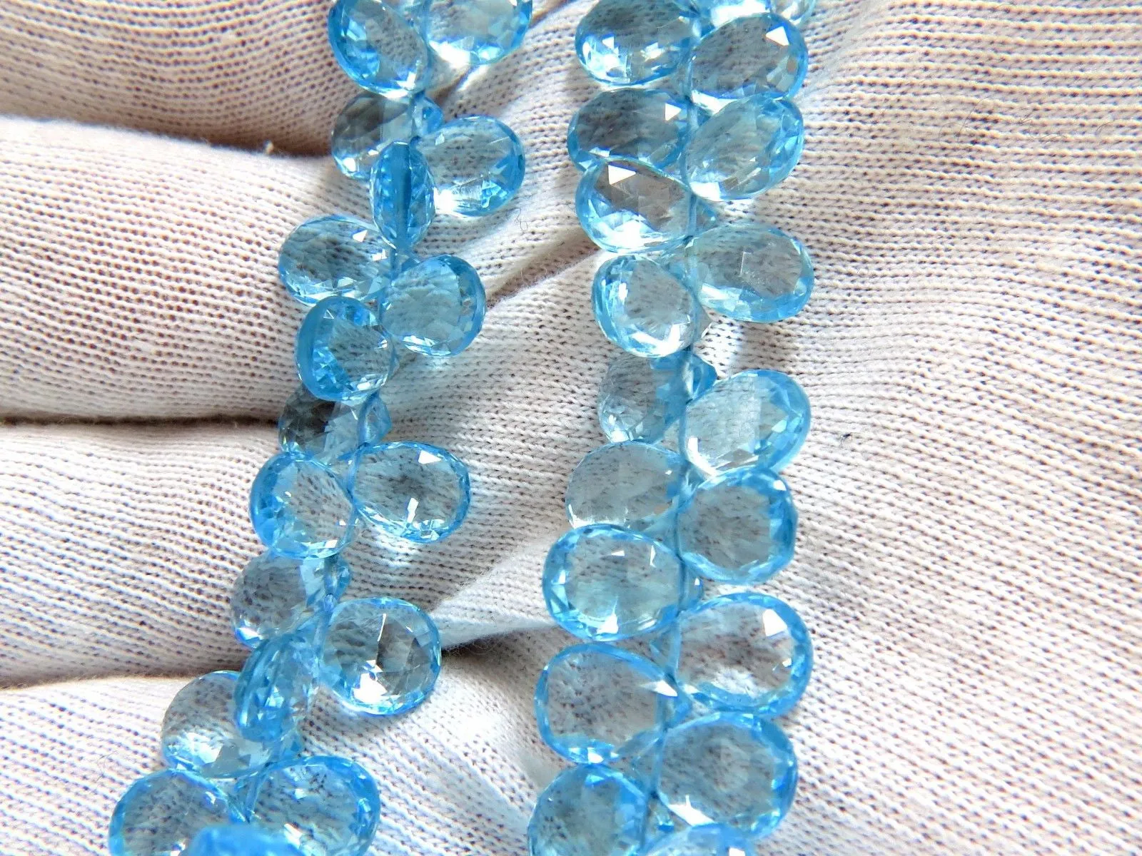 NATURAL 260CT. BLUE TOPAZ & SAPPHIRE DIAMOND NECKLACE 14KT
