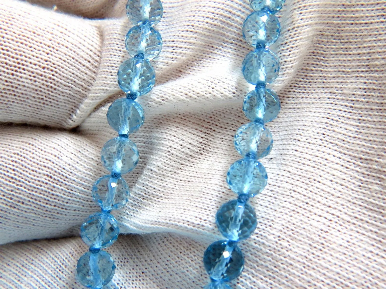NATURAL 260CT. BLUE TOPAZ & SAPPHIRE DIAMOND NECKLACE 14KT