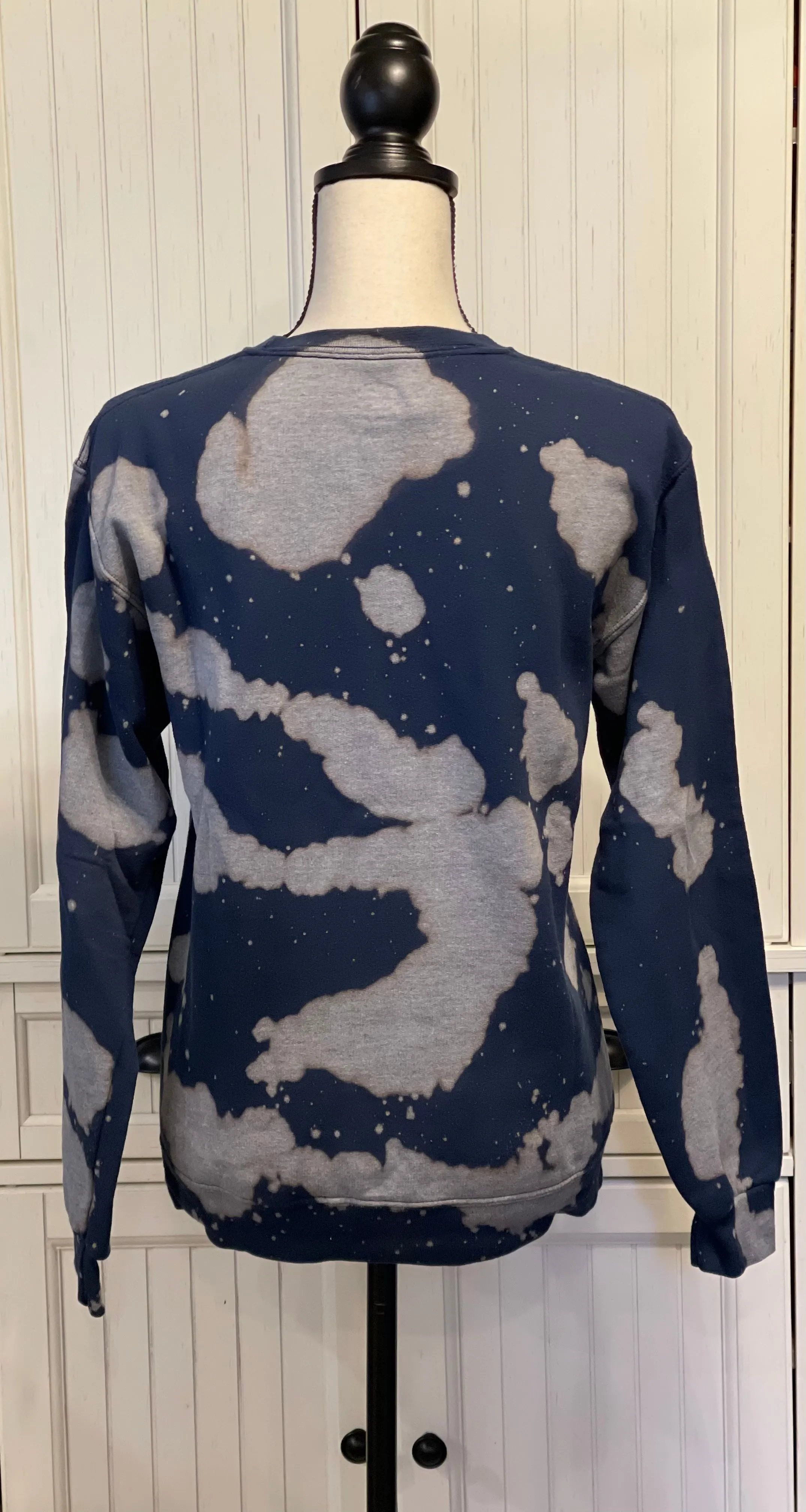 Poppy Distressed Crew Neck ~ Unisex Size Small