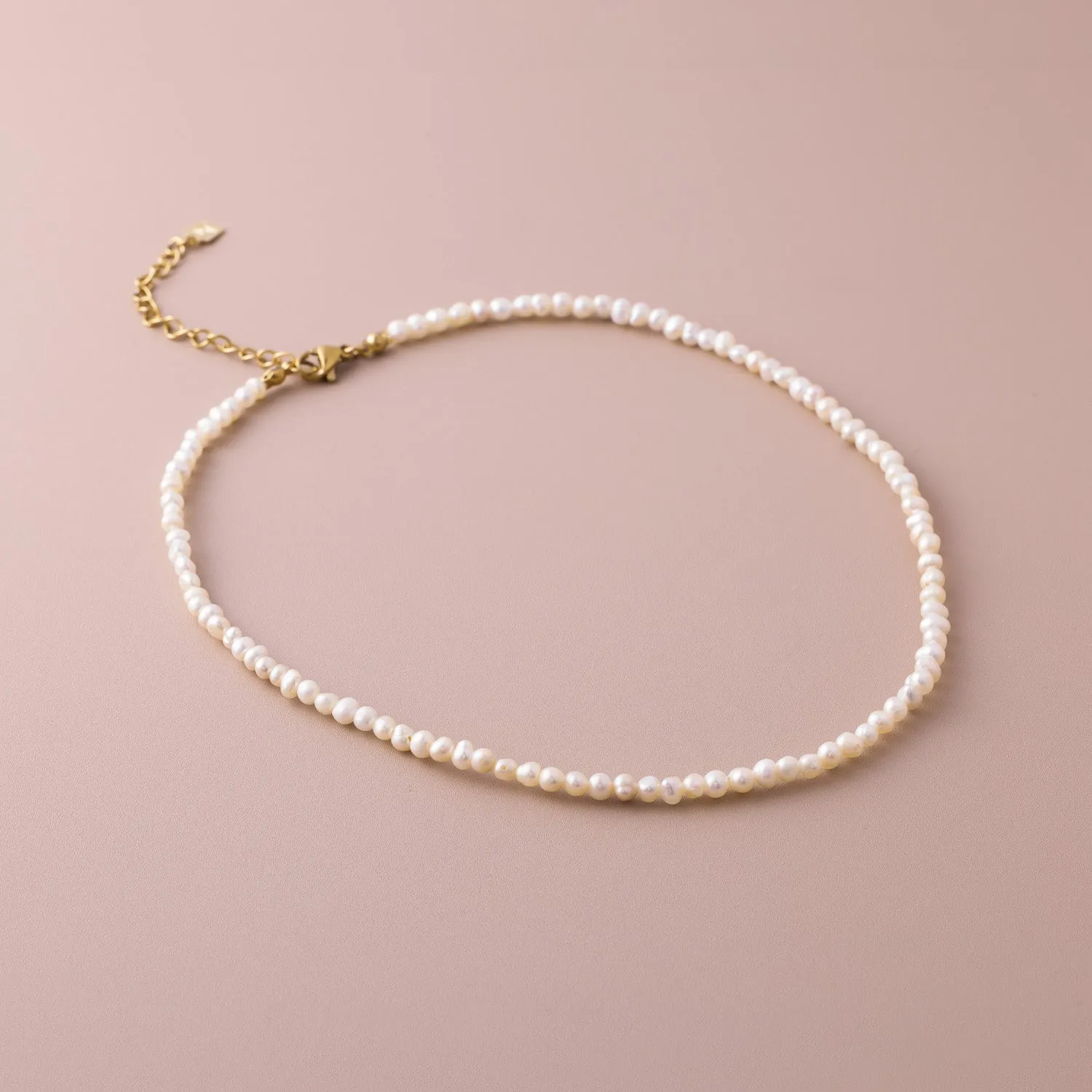POS - Pearls Short Necklace