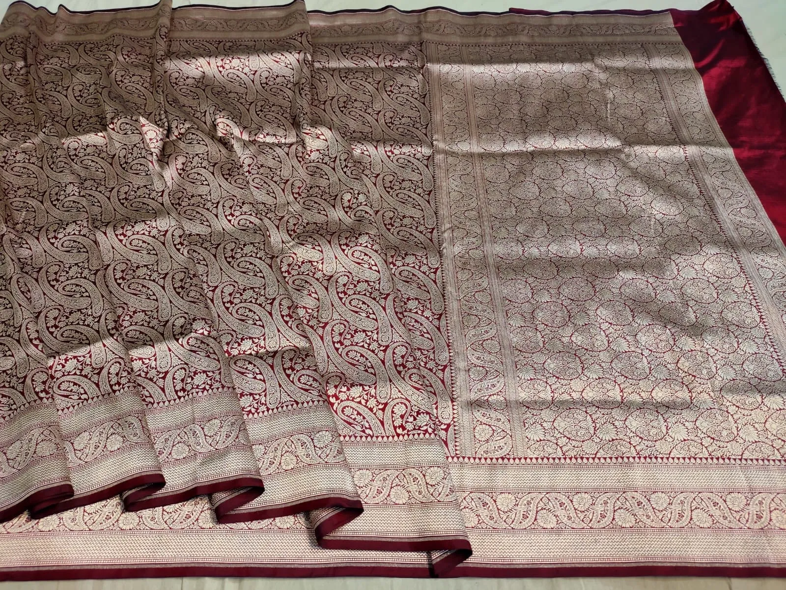 Pure banarasi with jungle boota meenakari golden Zari work saree