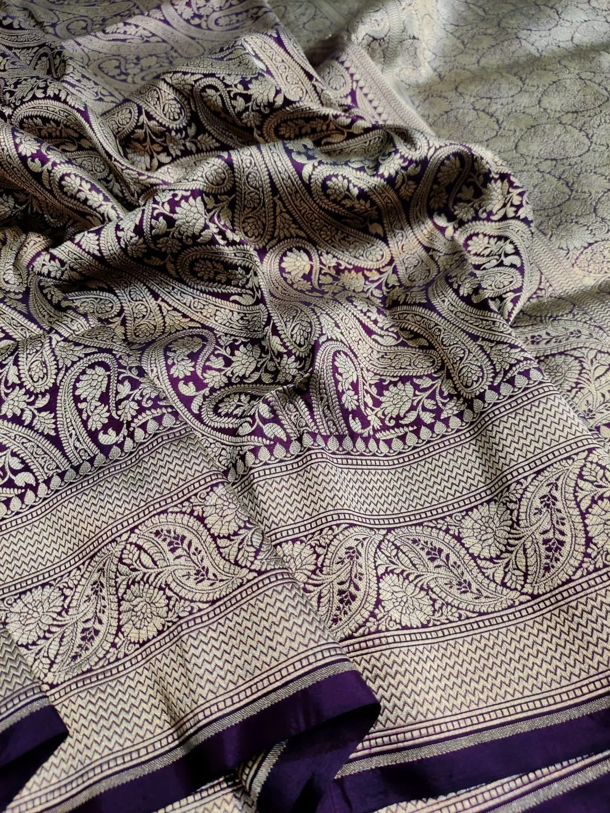 Pure banarasi with jungle boota meenakari golden Zari work saree