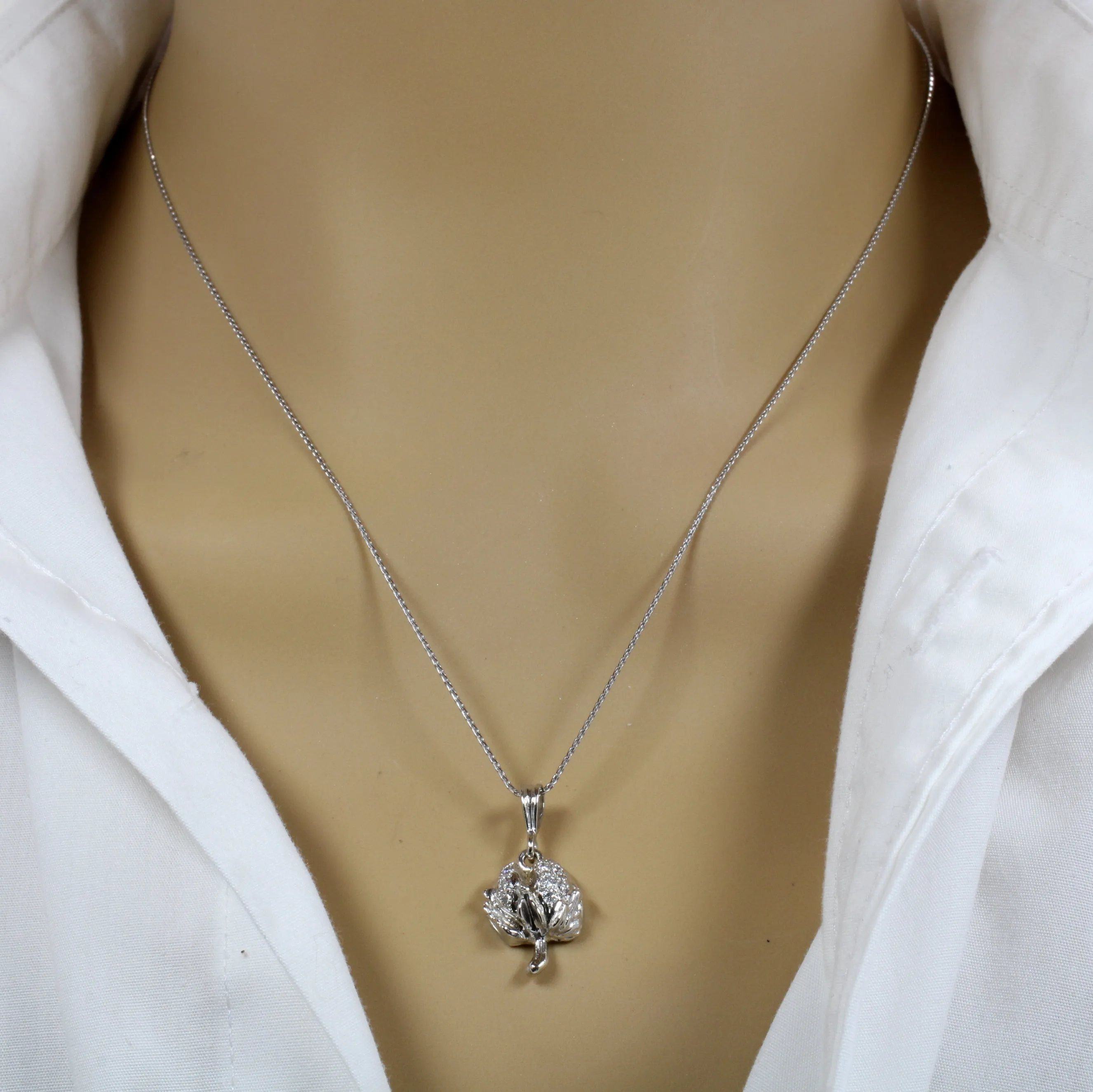 Set of Diamond Cotton Boll Necklace and Earrings in White Gold