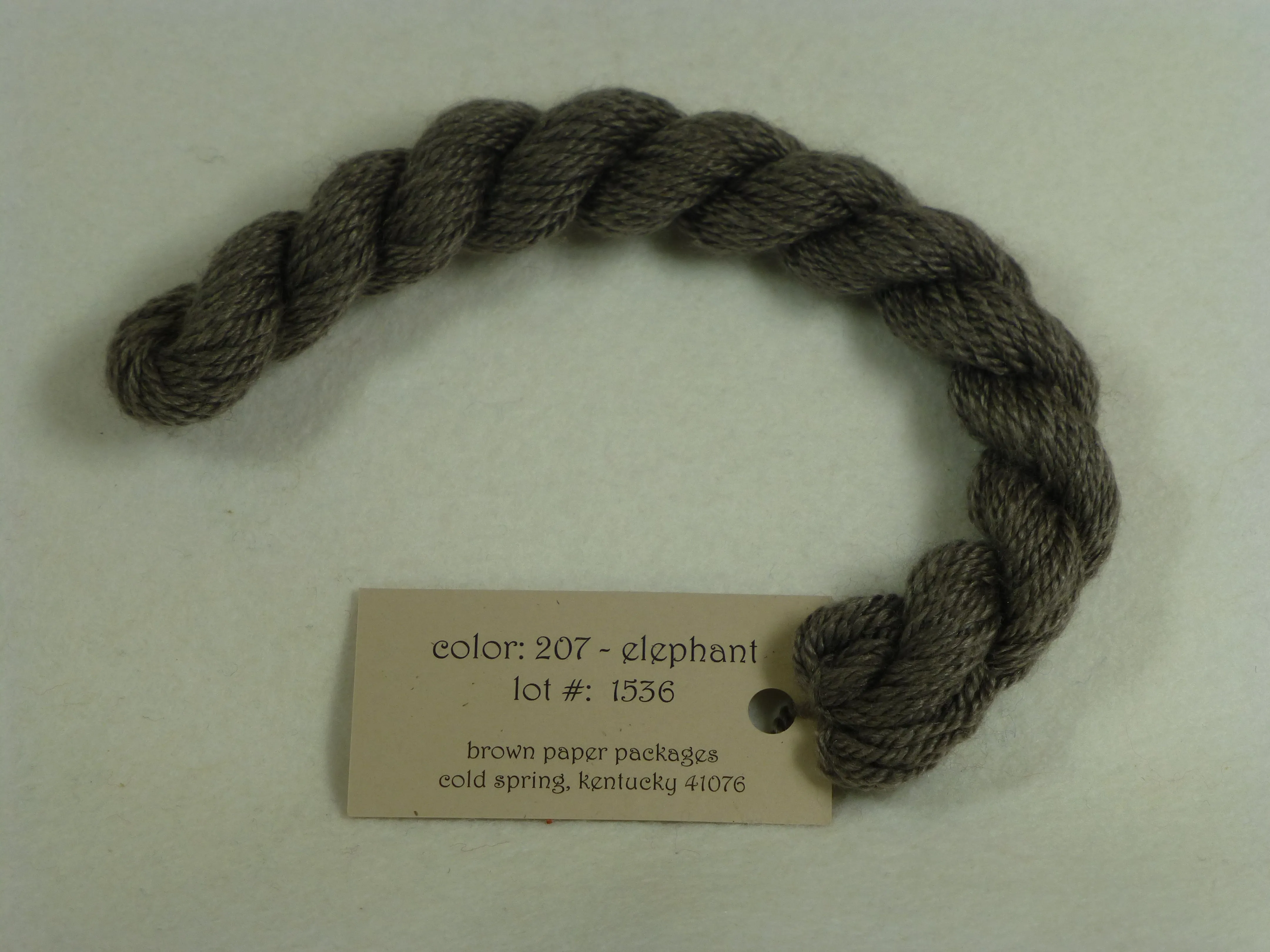Silk & Ivory 207 Elephant