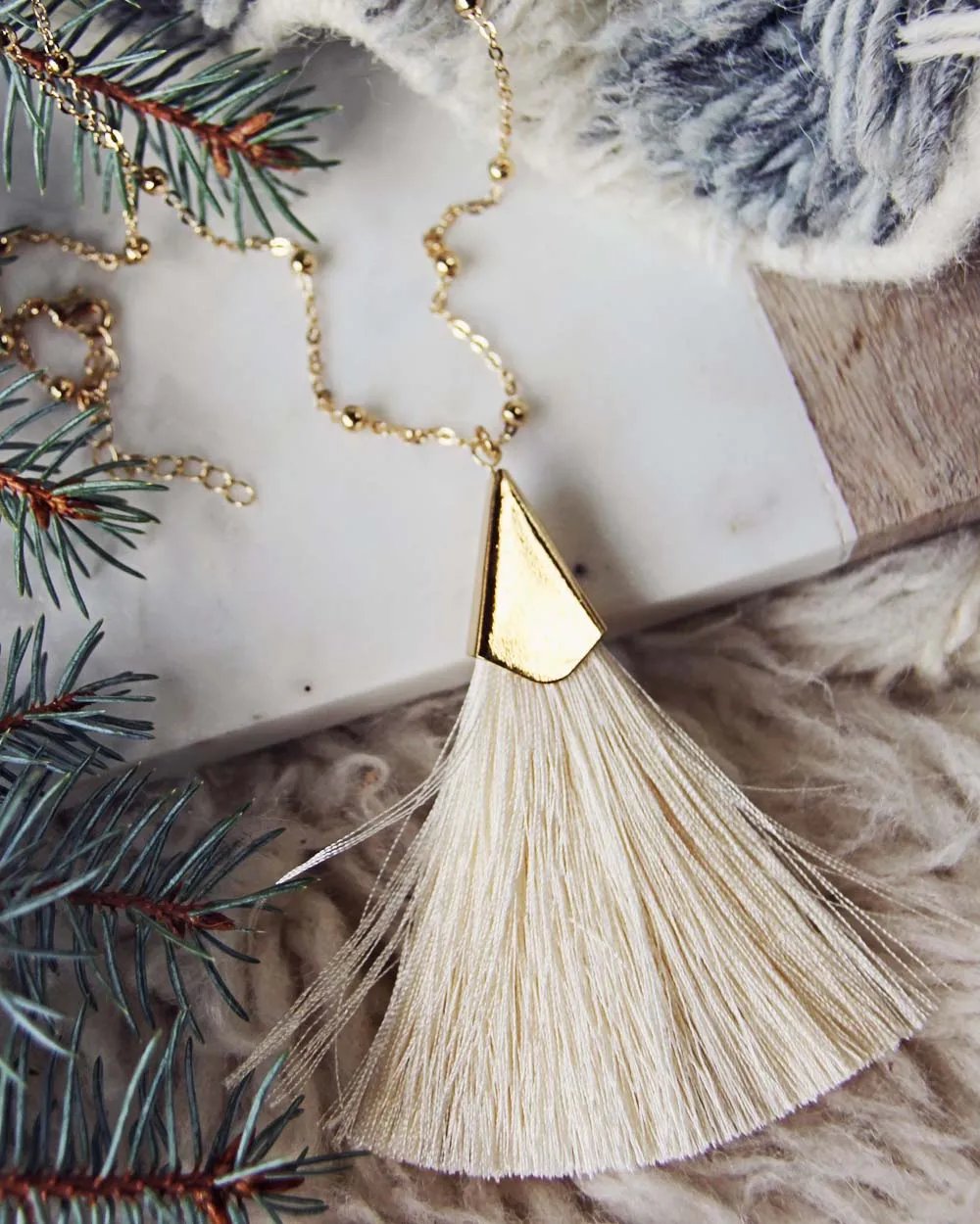 The Tassel Necklace in Cream