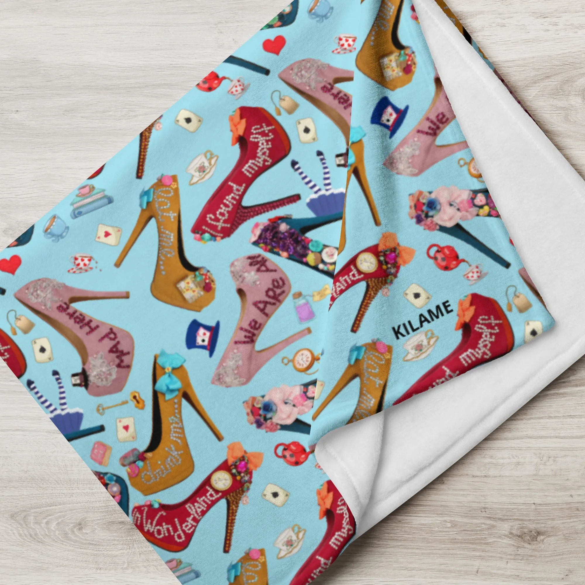Throw Blanket 'Wonderland'
