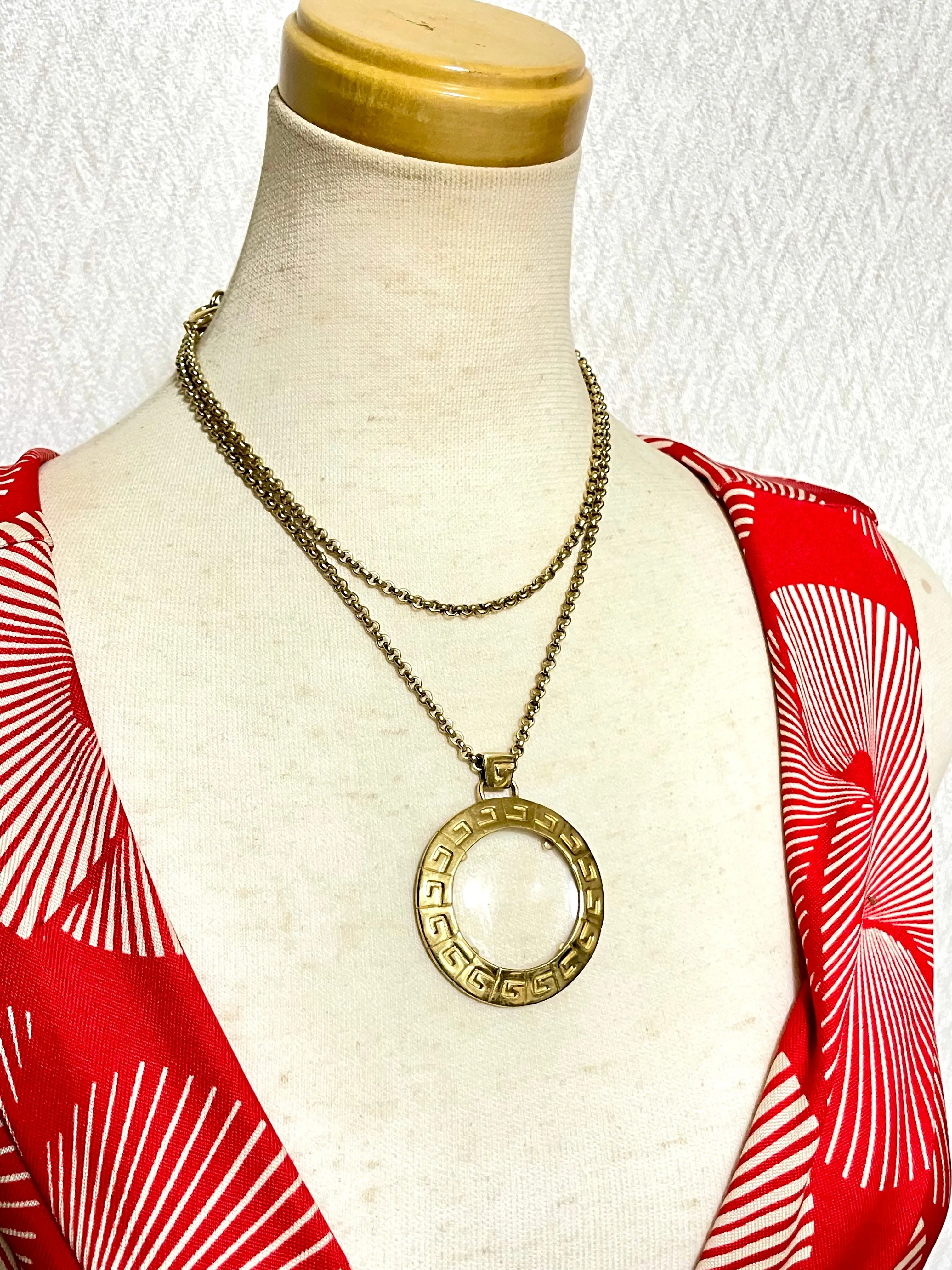 Vintage Givenchy golden chain necklace with round loupe top. Must have statement necklace. 0409274